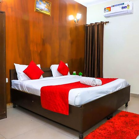 Hotel Global Inn By Quality Inn Neu-Delhi Exterior foto