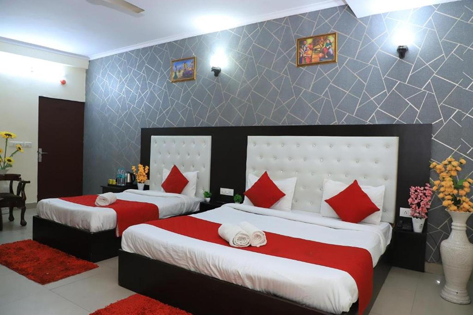 Hotel Global Inn By Quality Inn Neu-Delhi Exterior foto