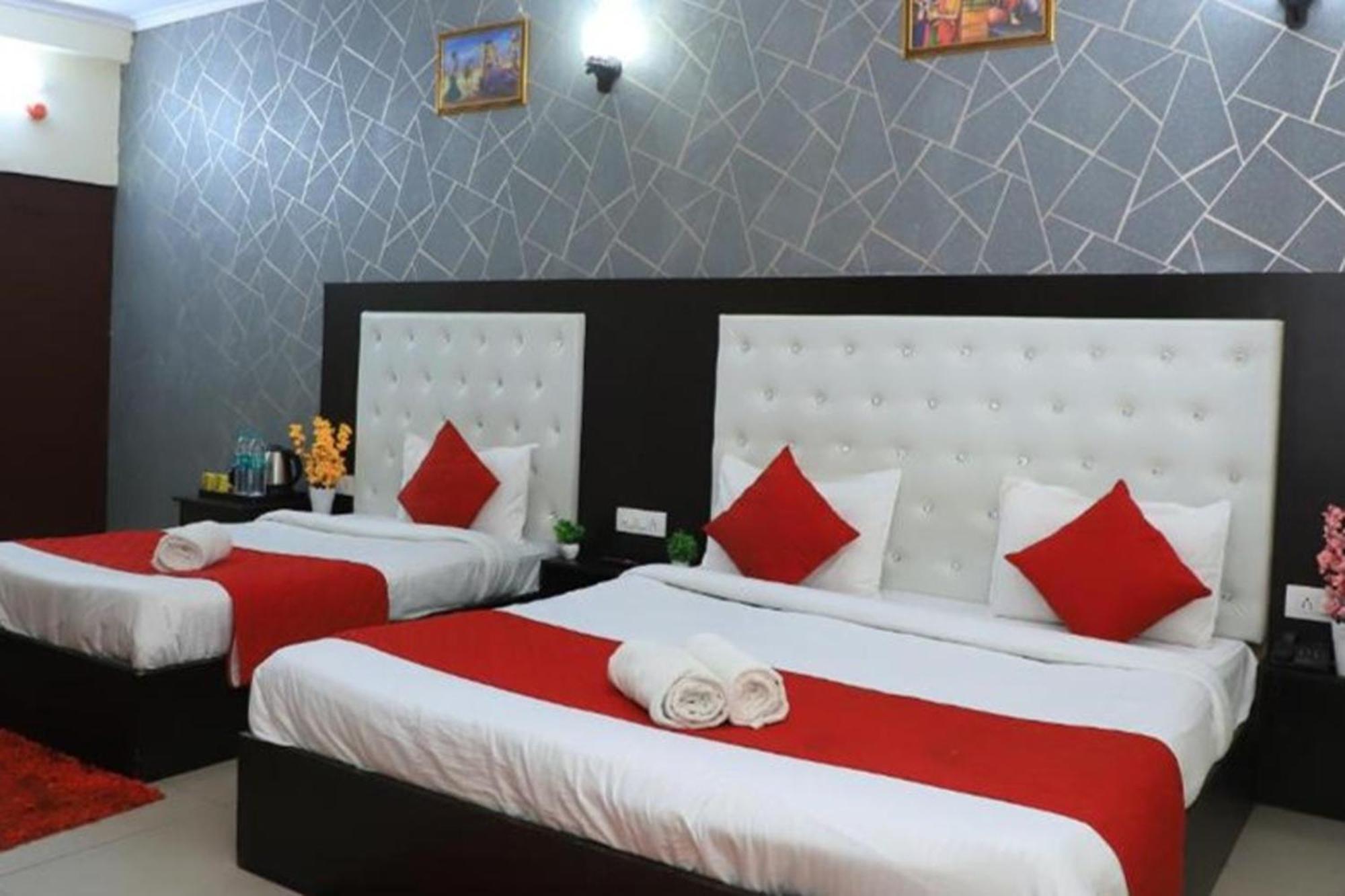 Hotel Global Inn By Quality Inn Neu-Delhi Exterior foto